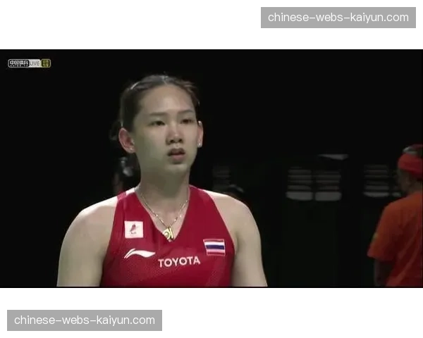 法国公开赛女单次轮，马林苦战三局逆转泰国选手李美妙