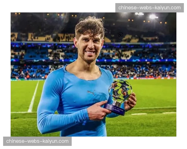 深度复盘：瓜迪奥拉是如何用斯通斯的新角色锁死对手核心的