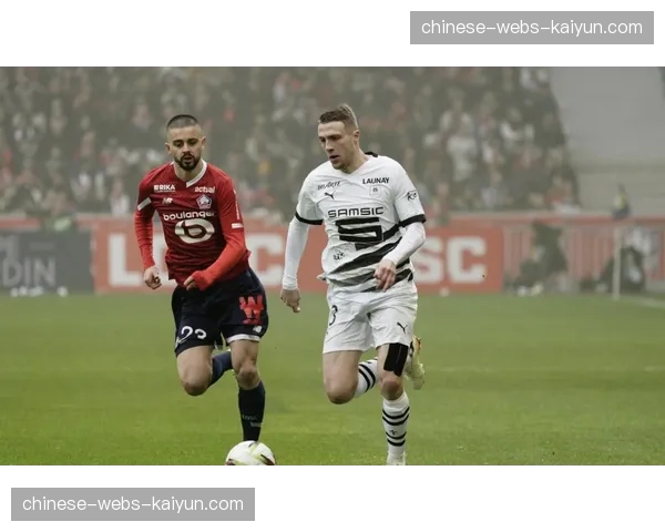 法甲裁判尺度争议：红牌频发如何影响中小球队反击稳定性